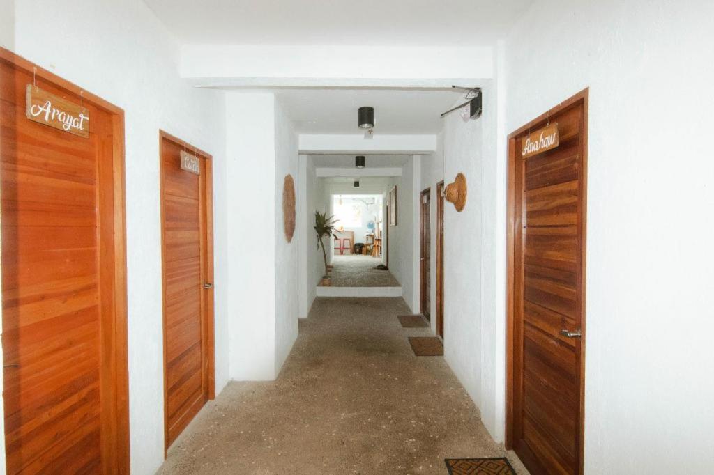 Hannah Hotel Balabag  Bagian luar foto