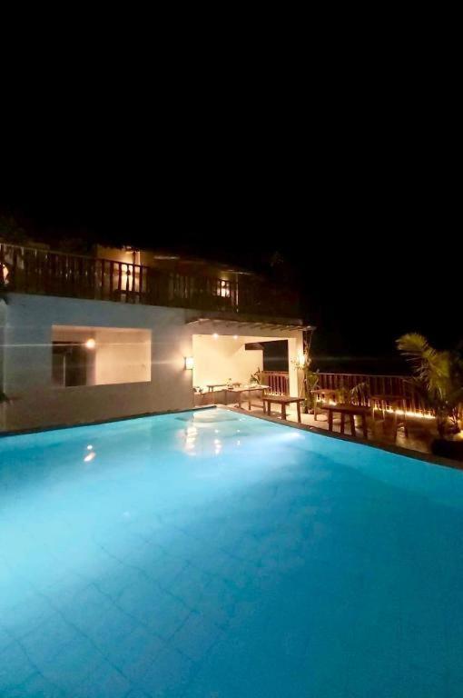 Hannah Hotel Balabag  Bagian luar foto